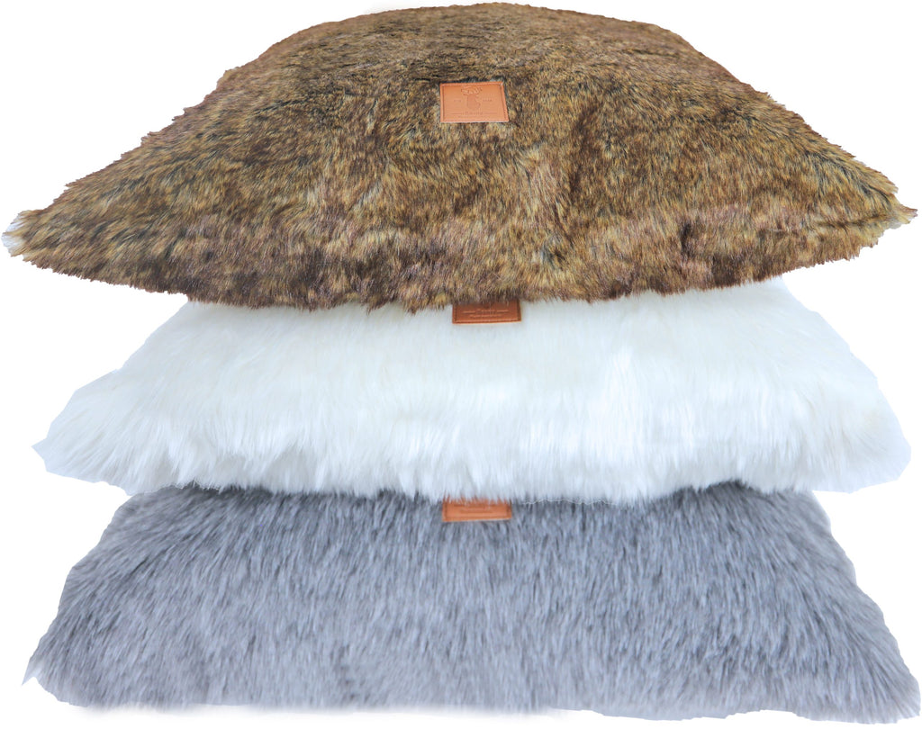 Boony ‘Est 1941’ ligkussen grizzly brown, 55×55 cm. – afbeelding 2